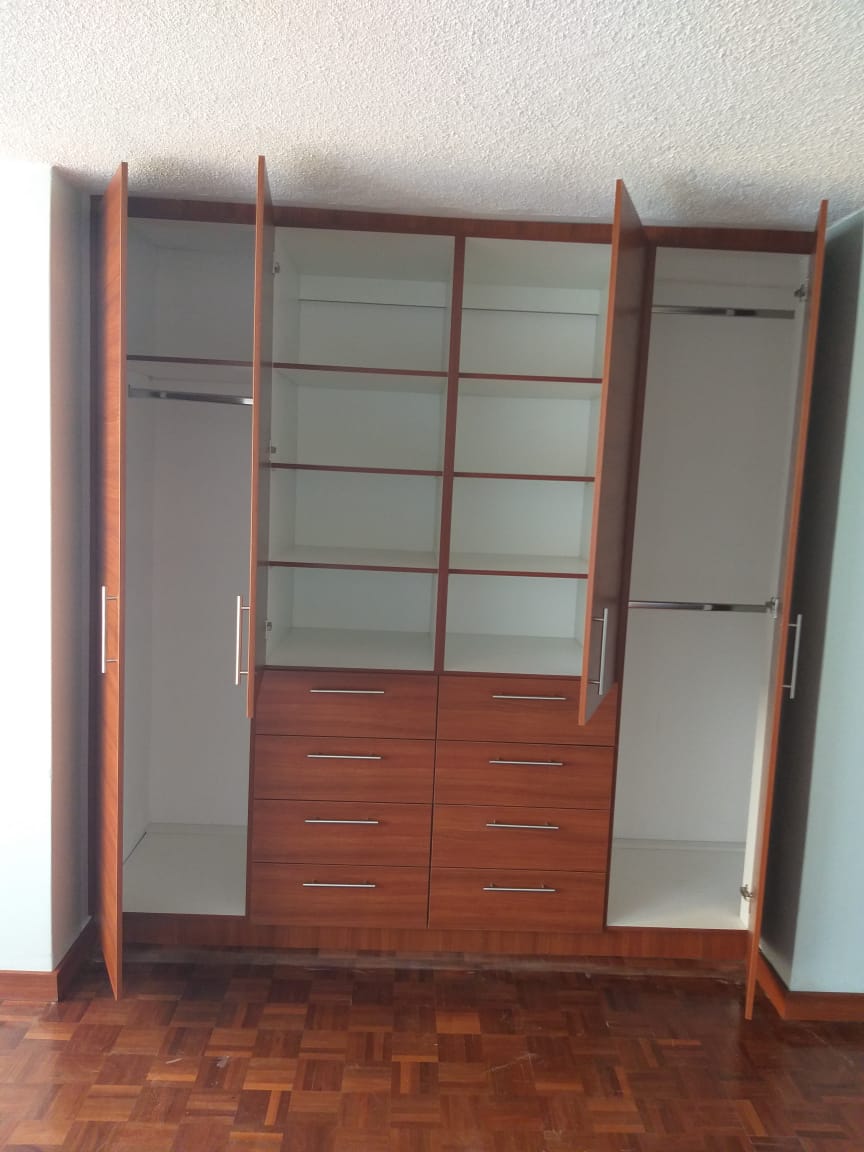 Closets . MUEBLES MODULARES QUITO MUEBLES FLORES