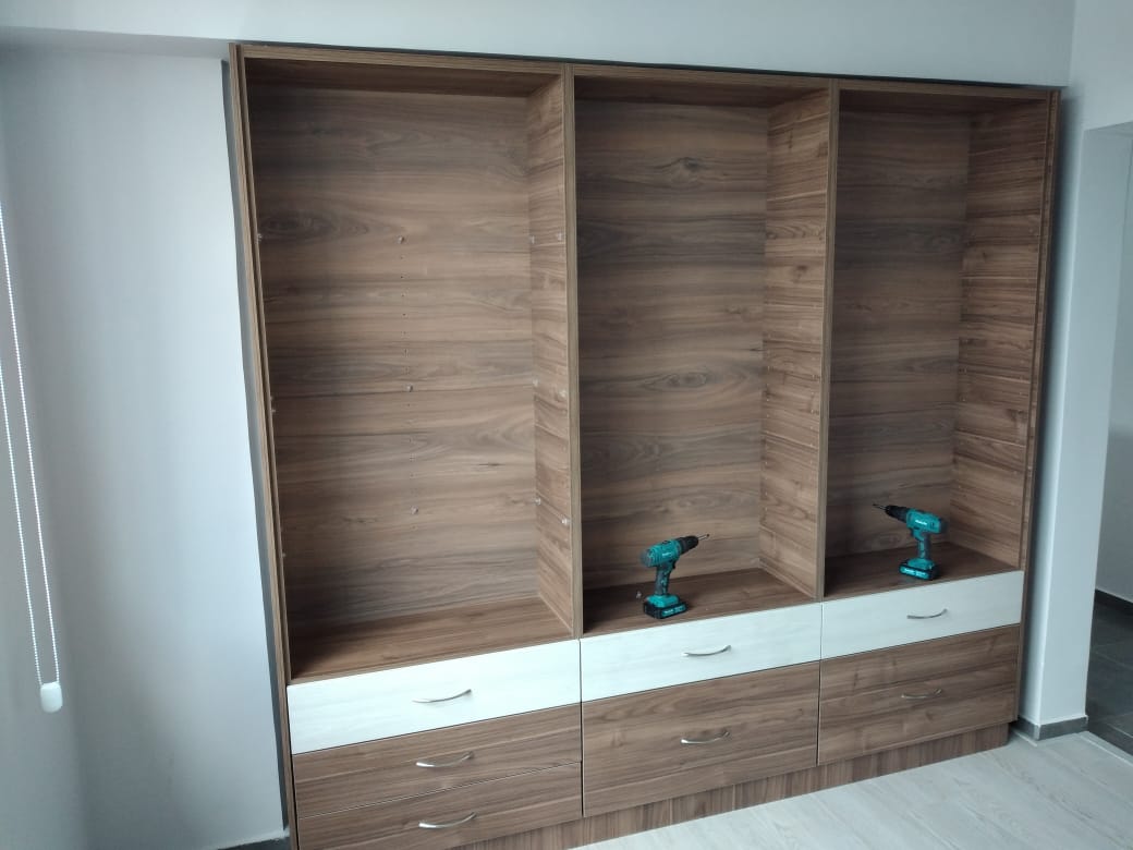 Closets . MUEBLES MODULARES QUITO MUEBLES FLORES