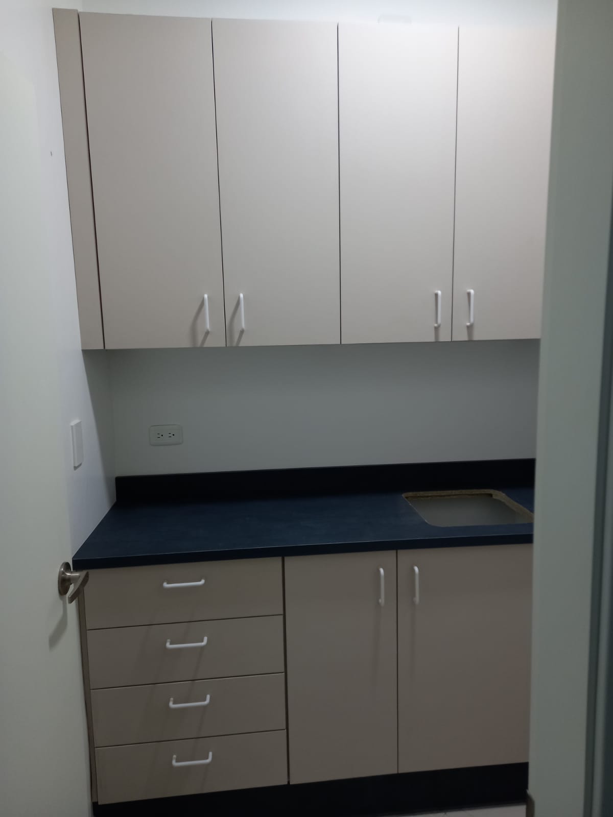 Cocinas . MUEBLES MODULARES QUITO MUEBLES FLORES