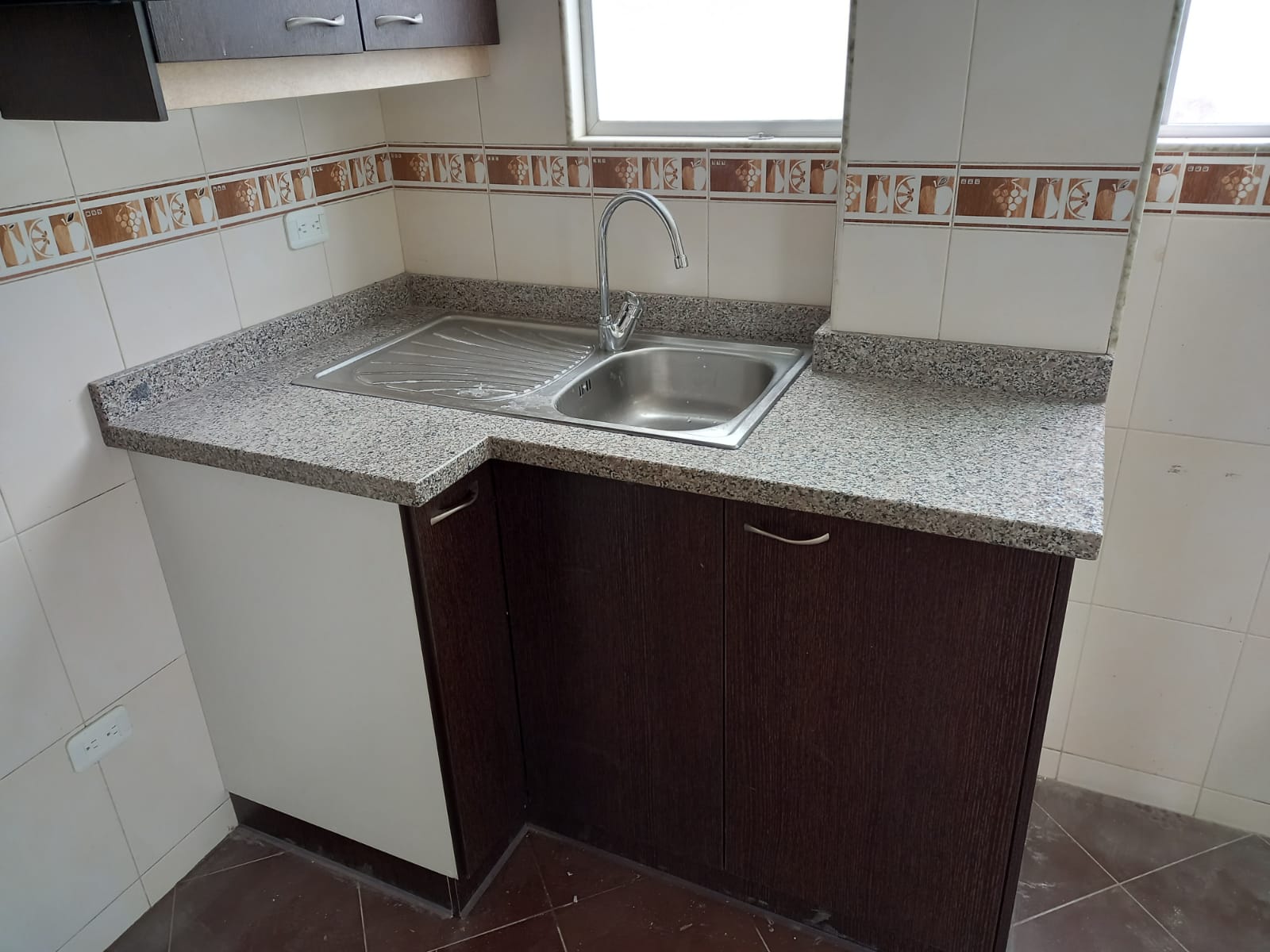 Cocinas . MUEBLES MODULARES QUITO MUEBLES FLORES