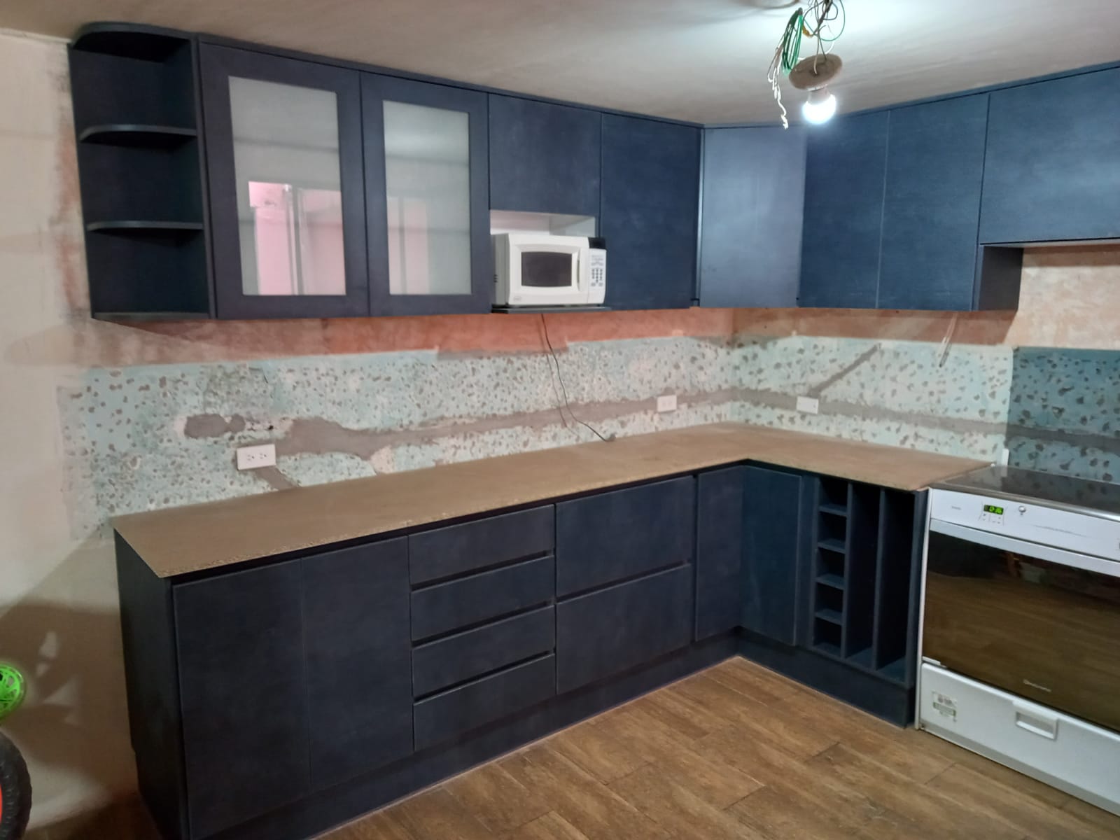 Cocinas . MUEBLES MODULARES QUITO MUEBLES FLORES